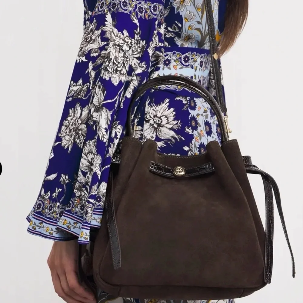 TORY BURCH ROMY SUEDE BUCKET BAG IN DARK COCOA